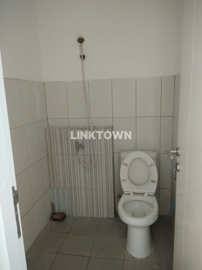 Rumah SHM Tangerang Selatan Siap Huni