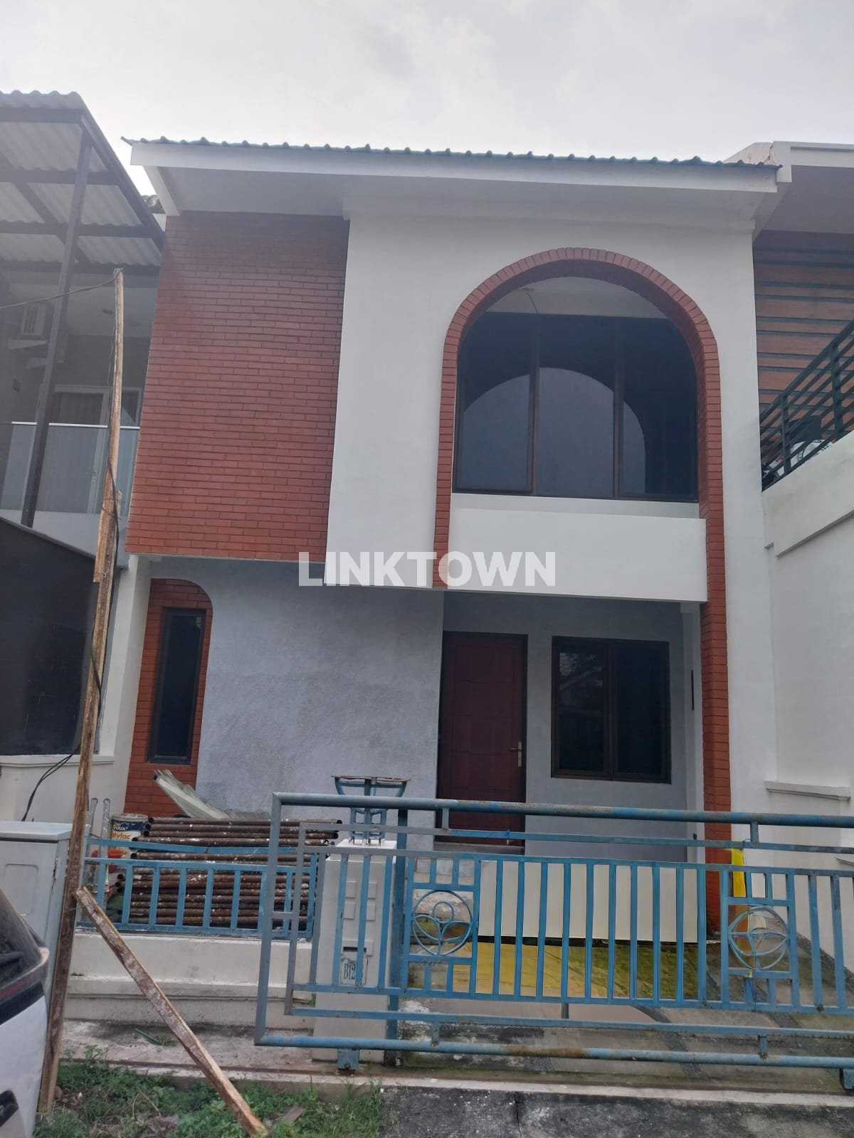 Rumah 2 Lantai Nego Siap Huni Bebas Banjir di Taman Puspa Raya Citraland Rumah 2 Lantai Nego Siap Huni Bebas Banjir di Taman Puspa Raya Citraland