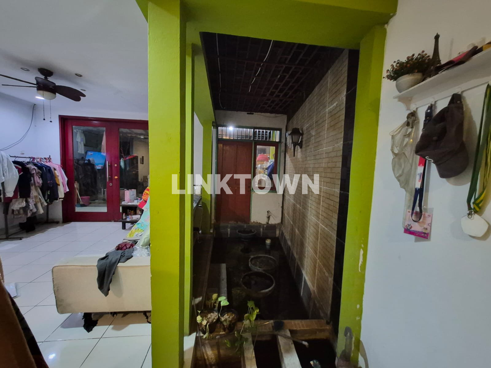 Dengan Luas Tanah 166m² Rumah ini Dijual Murah