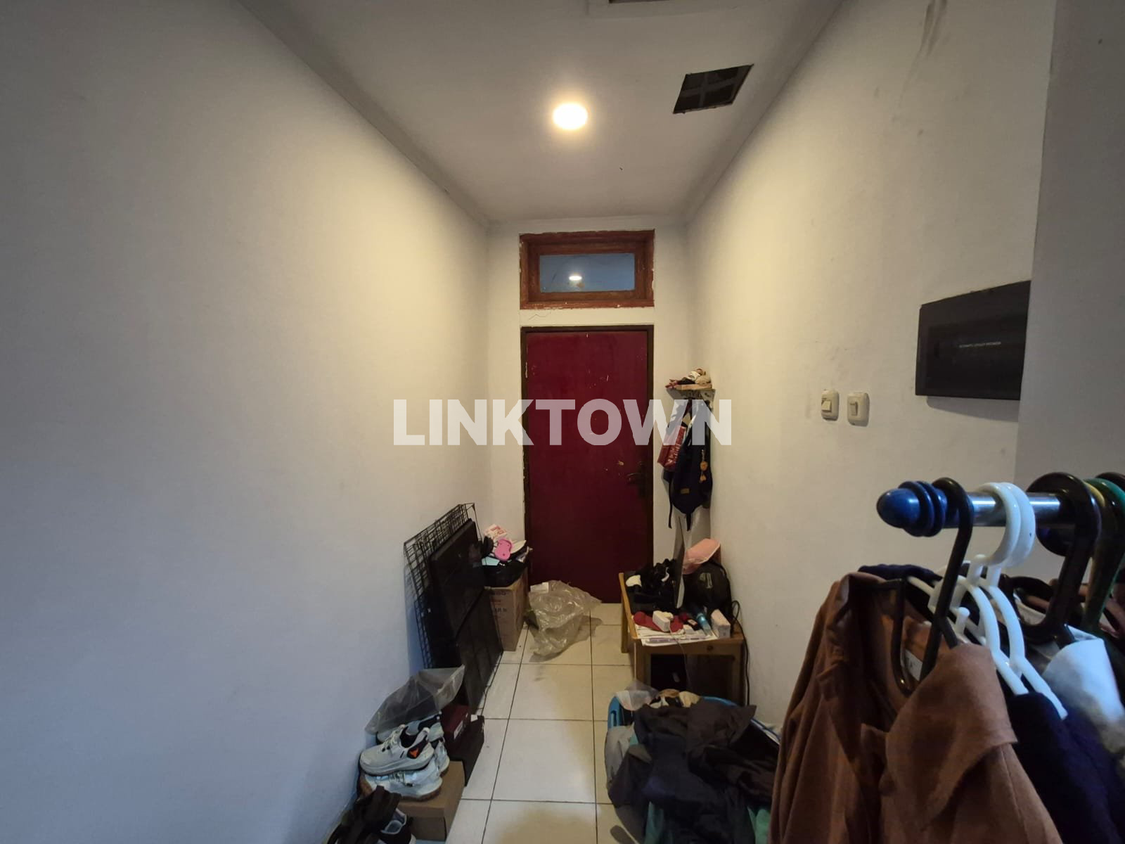 Dengan Luas Tanah 166m² Rumah ini Dijual Murah
