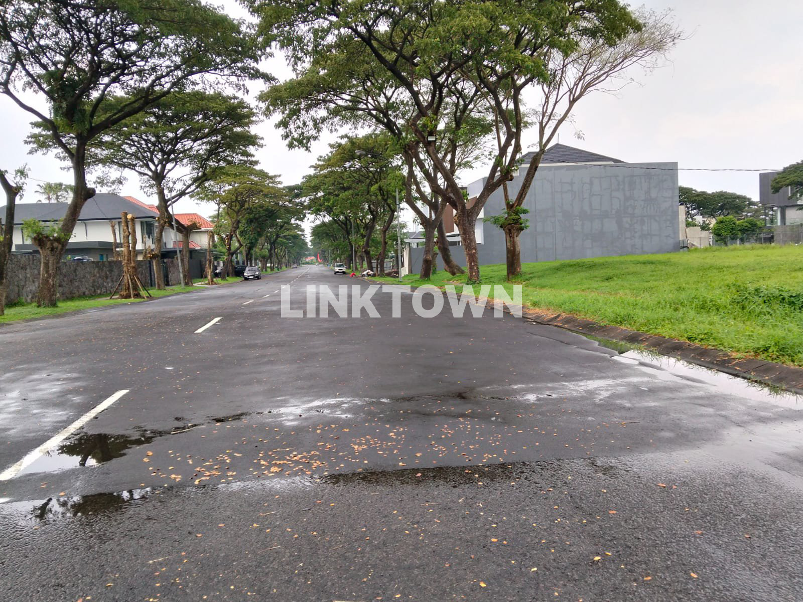 Tanah Siap Bangun View 2 Long Golf di Citraland Golf Mediterania Surabaya