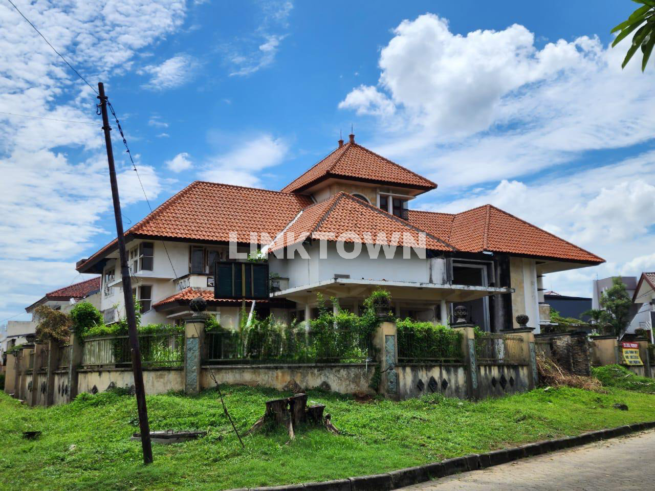 Dijual Hitung Tanah Harga Under Appraisal Posisi Hook di Jajar Tunggal Surabaya Dijual Hitung Tanah Harga Under Appraisal Posisi Hook di Jajar Tunggal Surabaya