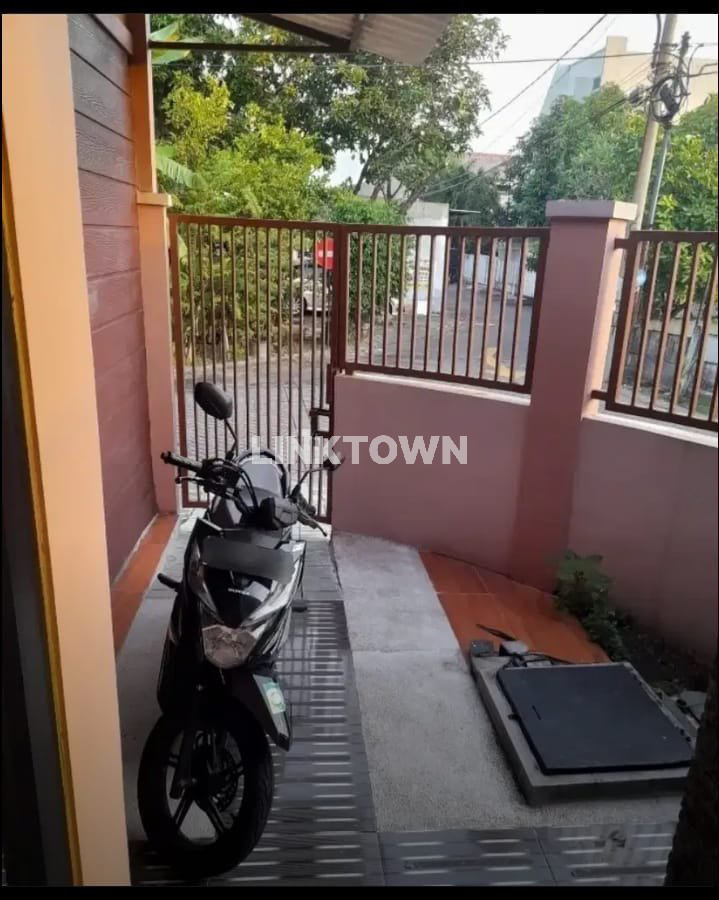 Dijual Rumah Srategis di Kawasan Pondok Citra Eksekutif Selangkah ke Raya Merr
