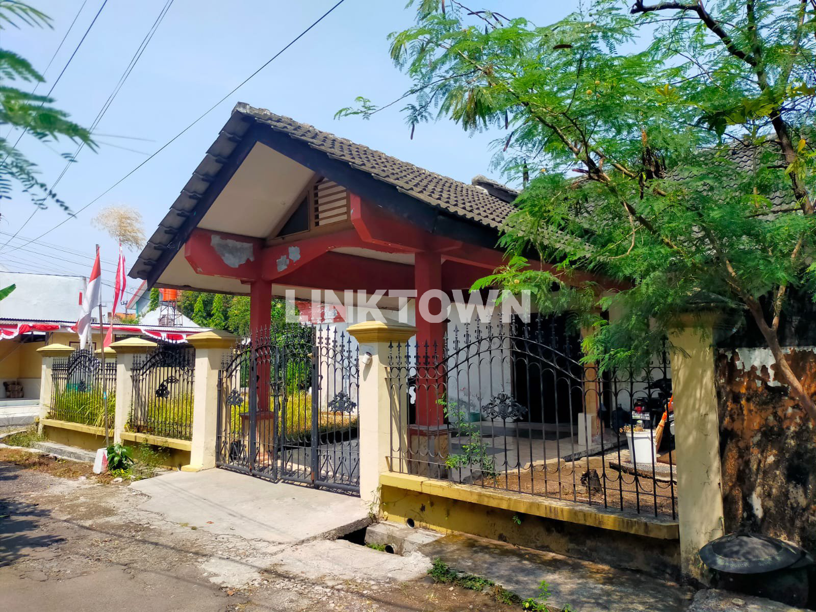Dijual Rumah Posisi Hook Lingkungan Aman di Pondok Teratai Mojokerto Dijual Rumah Posisi Hook Lingkungan Aman di Pondok Teratai Mojokerto