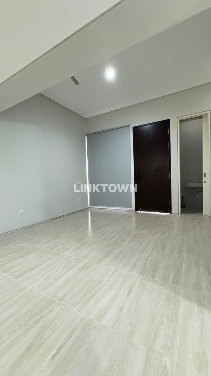 Disewakan Rumah 2 Lantai Siap Huni di Northwest Park Citraland