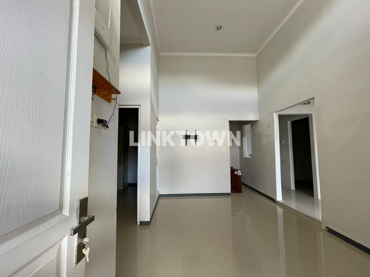 Disewakan Rumah Sudah Ada Home Wifi di Perum Alana Regency Cemandi