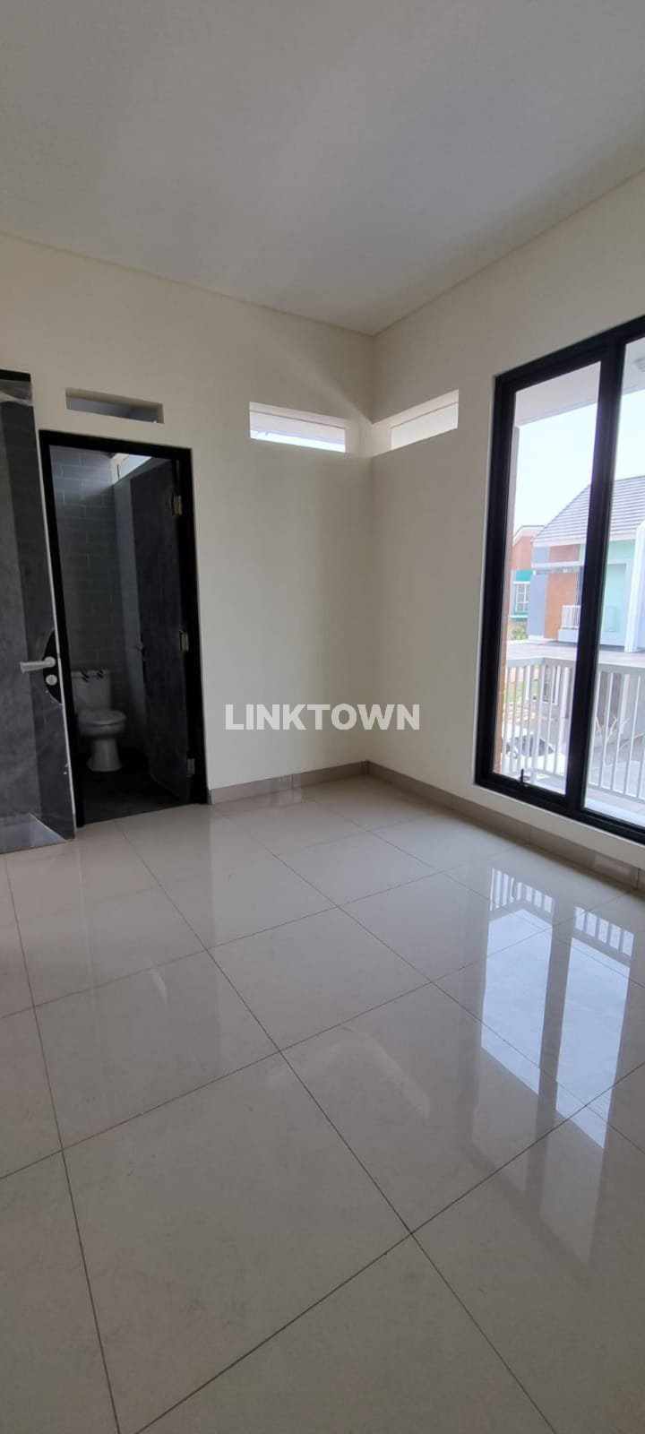 Best Price!!! Jual Cepat Rumah Eksklusif Siap Huni dekat Summarecon