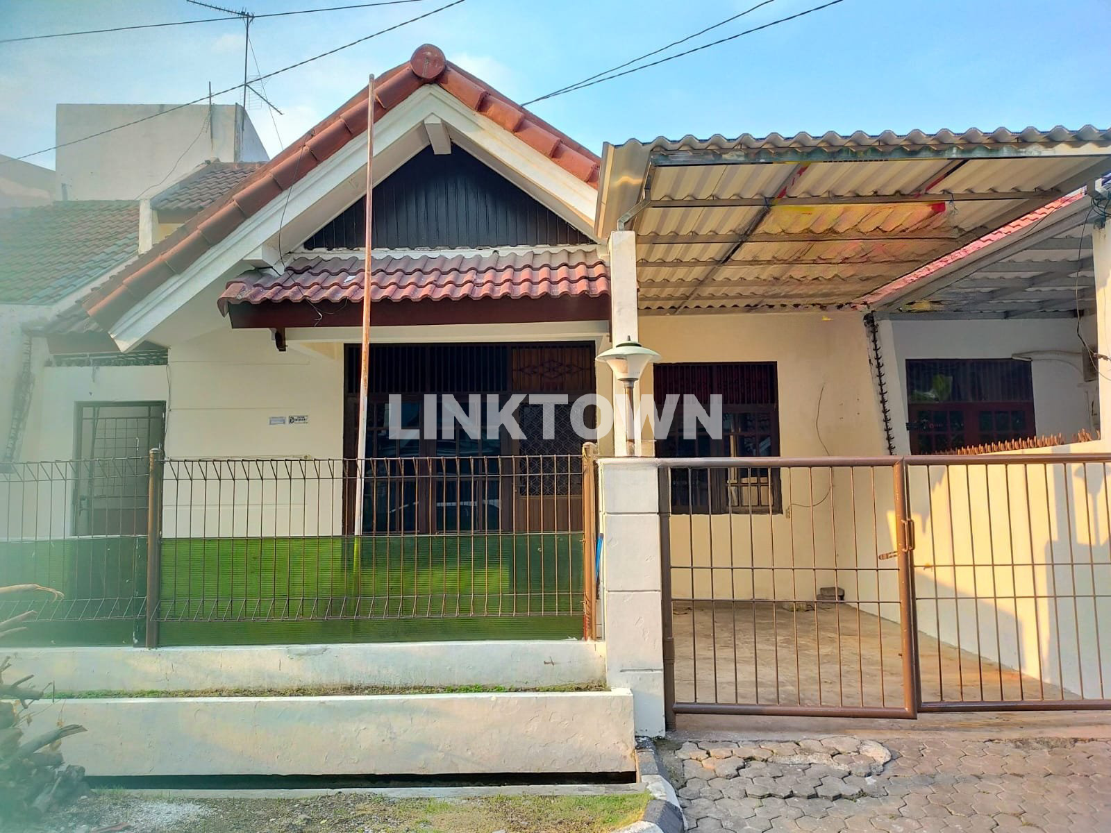 Disewakan Murah Rumah 1 Lantai Siap Huni Strategis Sutorejo Prima Dekat Pakuwon City Disewakan Murah Rumah 1 Lantai Siap Huni Strategis Sutorejo Prima Dekat Pakuwon City