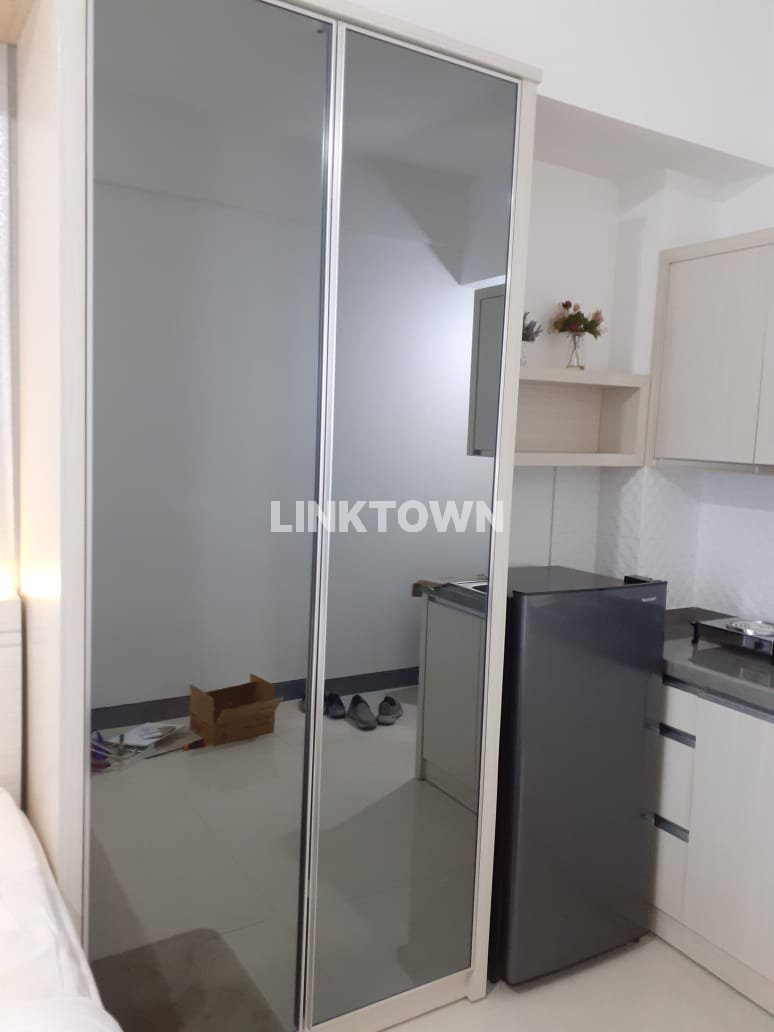 Disewakan Apartemen Luxury Minimalis Furnish Type Studio Bay Window di Benson Pakuwon Mall