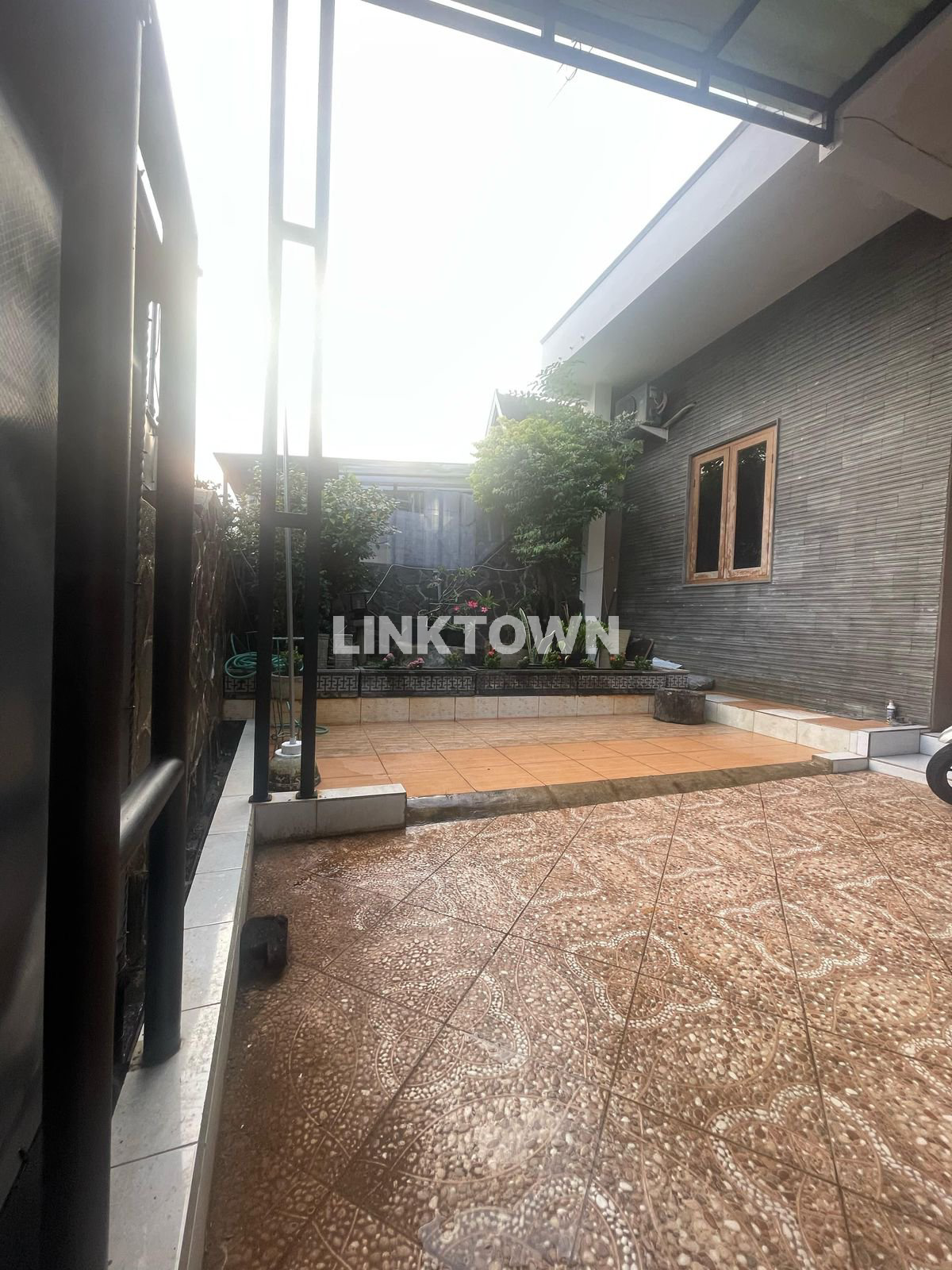 Miliki Hunian Semifurnish Siap Huni di Menjangan Dalam Semarang