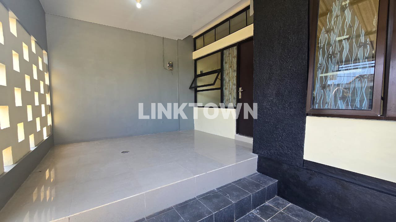 Dijual Cepat Rumah Modern Minimalis di Bsb Graha Pesona Semarang