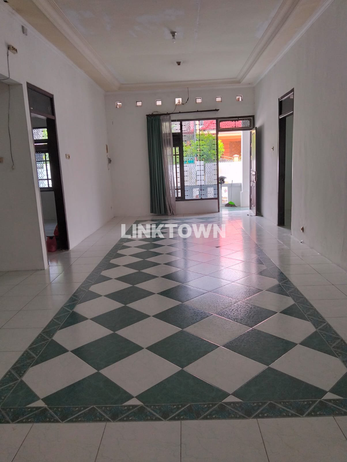 Harga Dijamin Paling Murah Rumah di Kawasan Perum Jati Raya Semarang