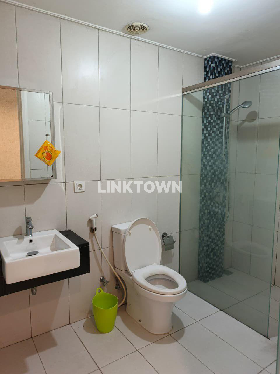 Disewakan Furnish Apartemen 3 Br di Ciputra World Vue