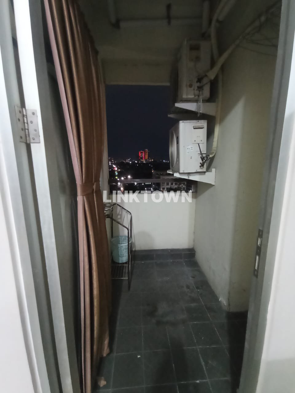 Dijual Cepat Apartemen Furnish Mewah 2 Br di Gunawangsa Tidar