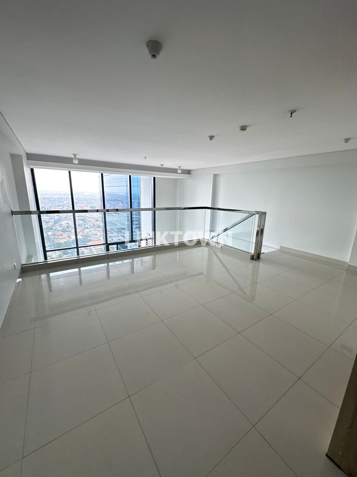 Disewakan Ready Apartemen Direct Accsess ke Ciputra World