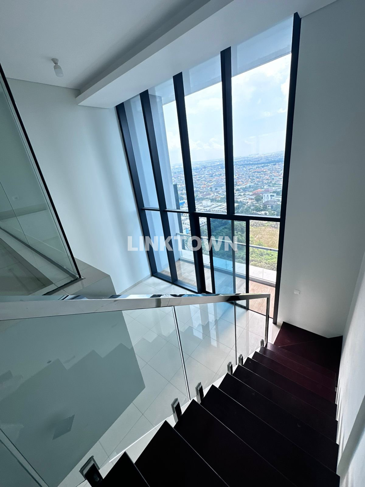 Disewakan Ready Apartemen Direct Accsess ke Ciputra World