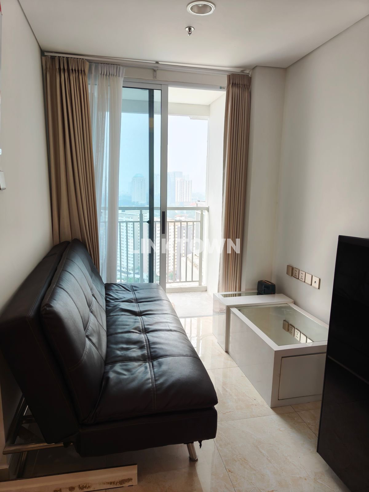 Disewakan Full Furnish Siap Huni Apartemen 2 Br di Avenue 88 Surabaya