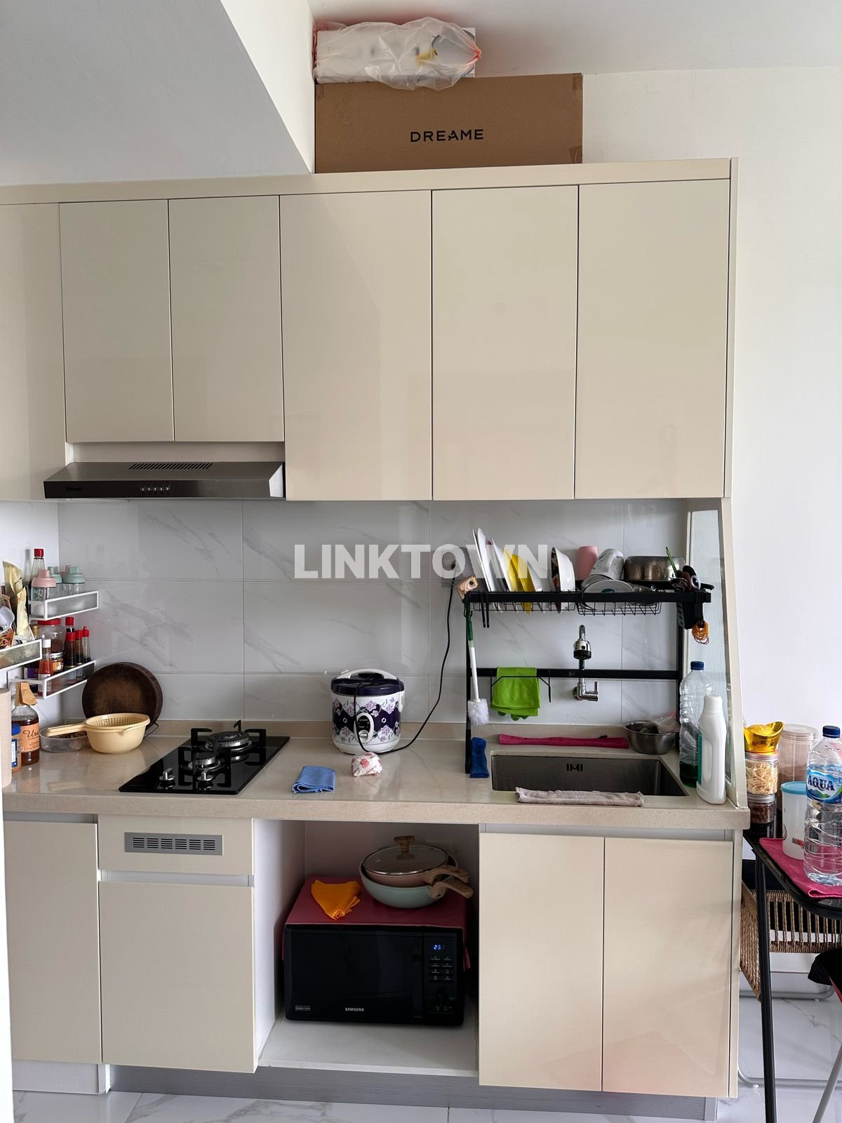 Apartement Sky House BSD Siap Huni Semi Furnish