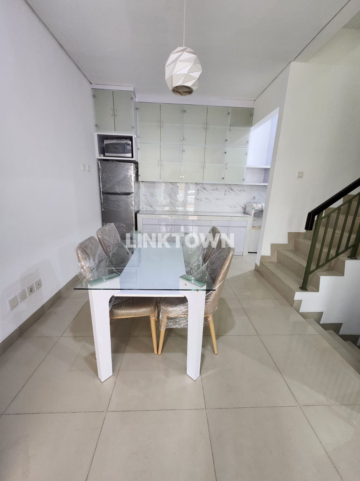 Sewa Rumah 3 Lantai Gading Serpong Furnish Sewa Rumah 3 Lantai Gading Serpong Furnish
