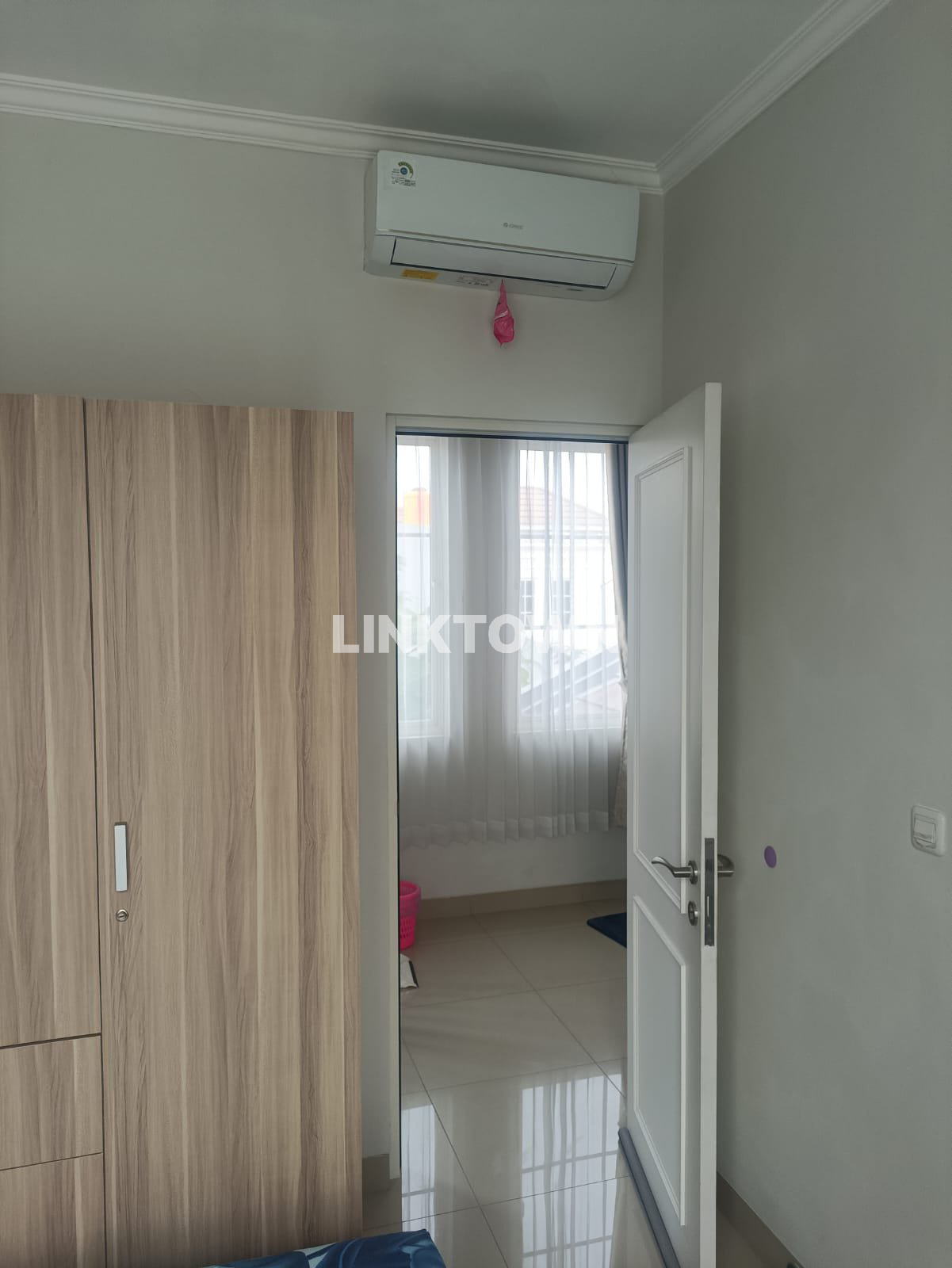 Rumah 2 Lantai Siap Huni Semi Furnish Tenjo