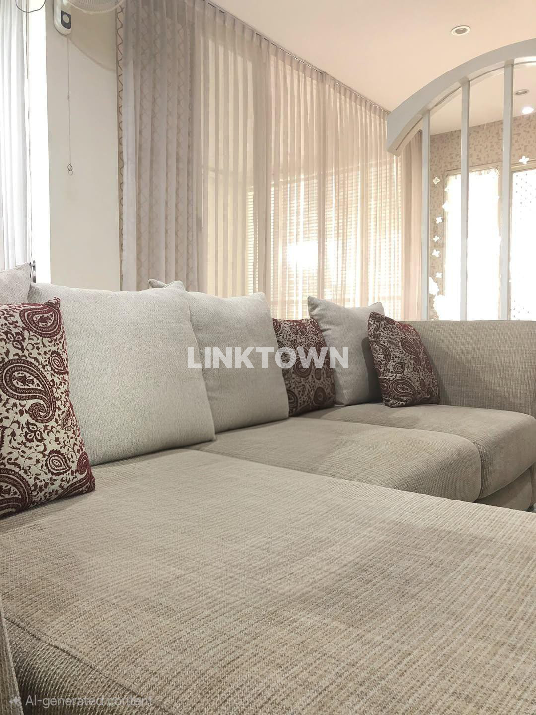 Sangat Langka Disewakan Rumah Furnished Pakuwon City