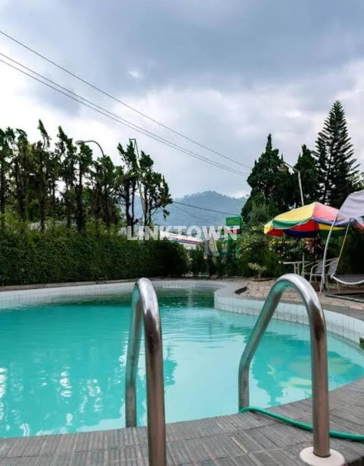 Dijual Hotel Strategis Dekat Tempat Wisata di Batu Malang