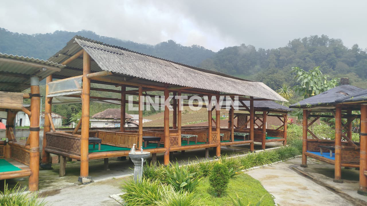 Disewakan Ruang Usaha Cocok untuk Cafe dan Resto dengan View Alam di Batu Malang
