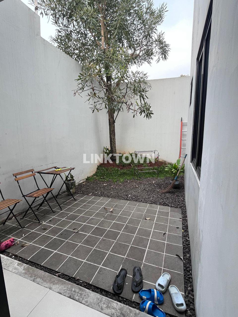 Paling Murah Rumah 2 Lantai Dekat Bandara di De Green Terrace