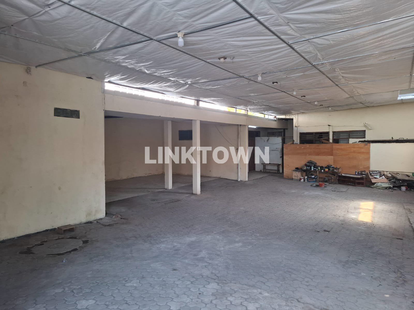 Gudang Komersial Dekat Kawasan Industri Sier di Brebek Sidoarjo