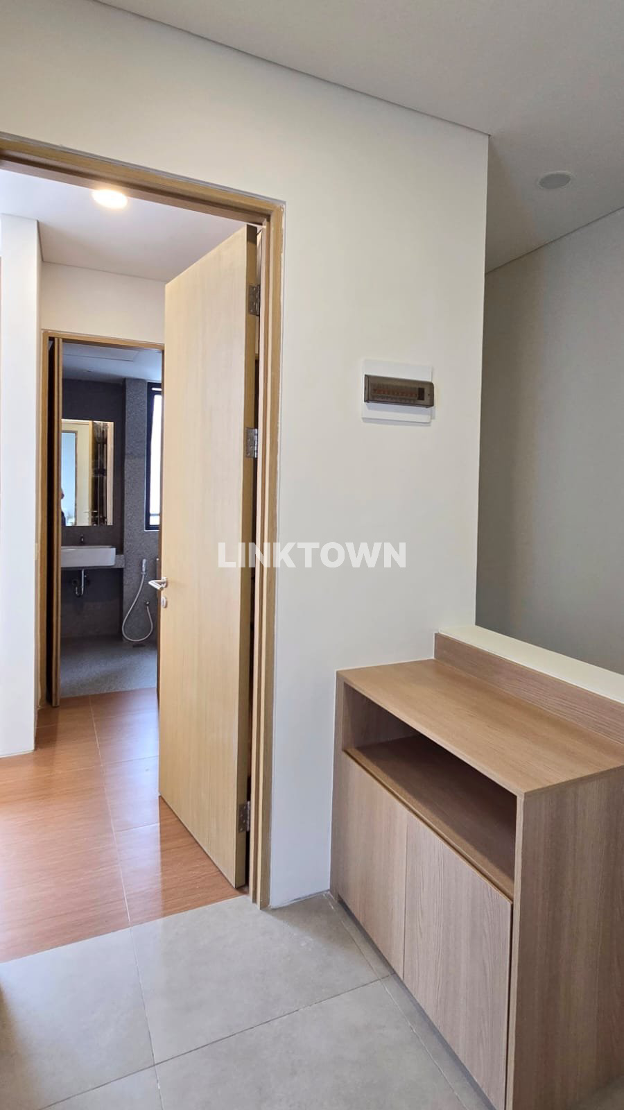 Sewa Sekarang!! Rumah Mewah 2 Lantai BSD City FURNISH