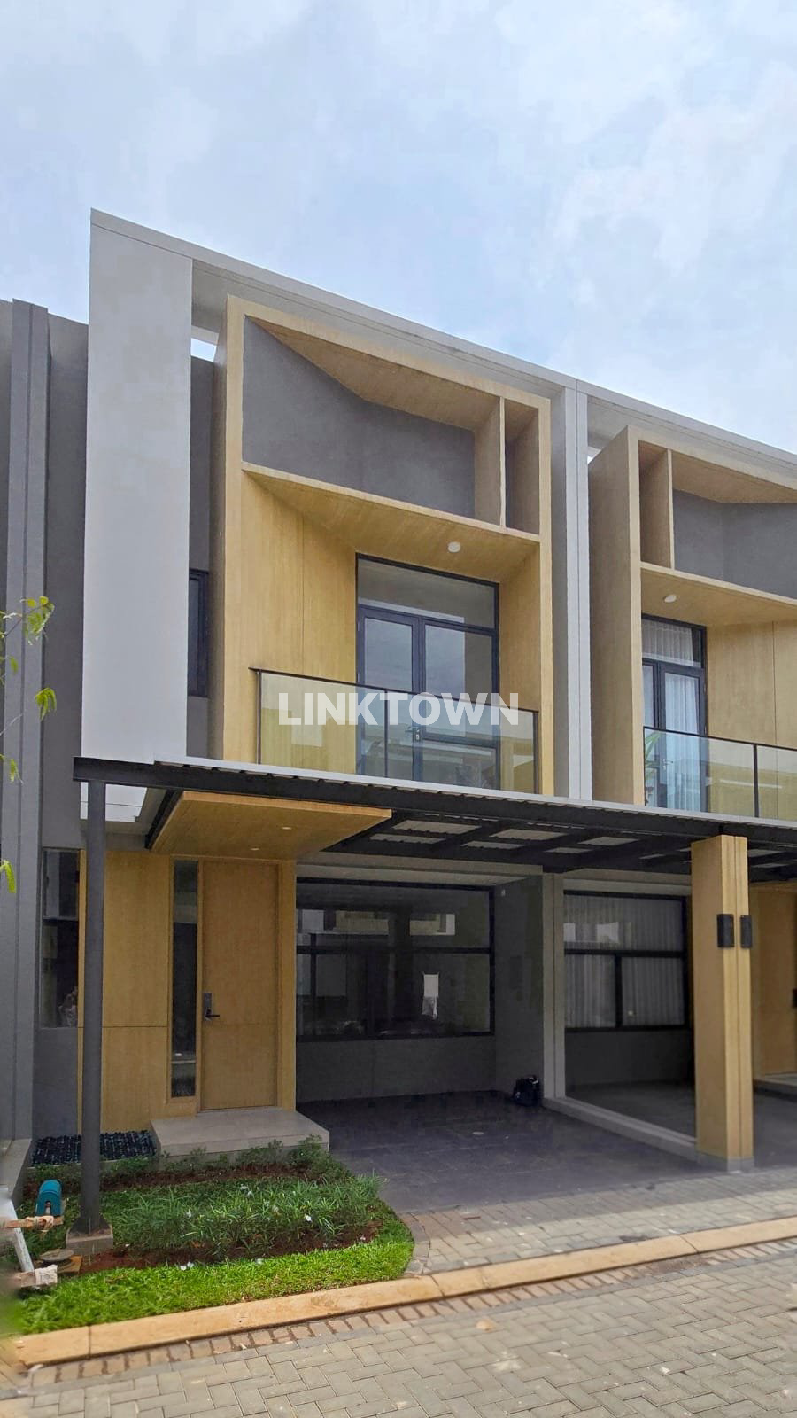 Sewa Sekarang!! Rumah Mewah 2 Lantai BSD City FURNISH Sewa Sekarang!! Rumah Mewah 2 Lantai BSD City FURNISH