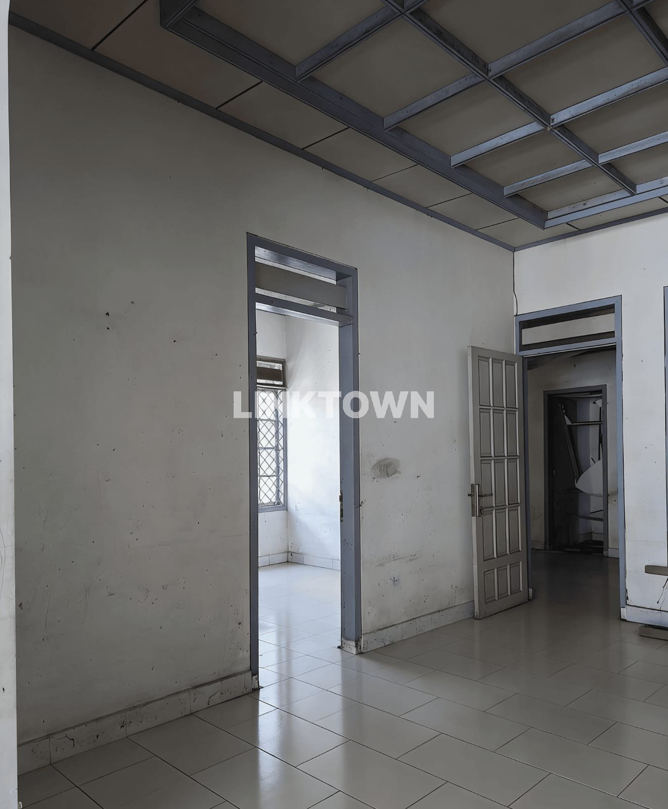 Dijamin Sangat Murah Rumah Dekat Pusat Kota di Halmahera Salatiga
