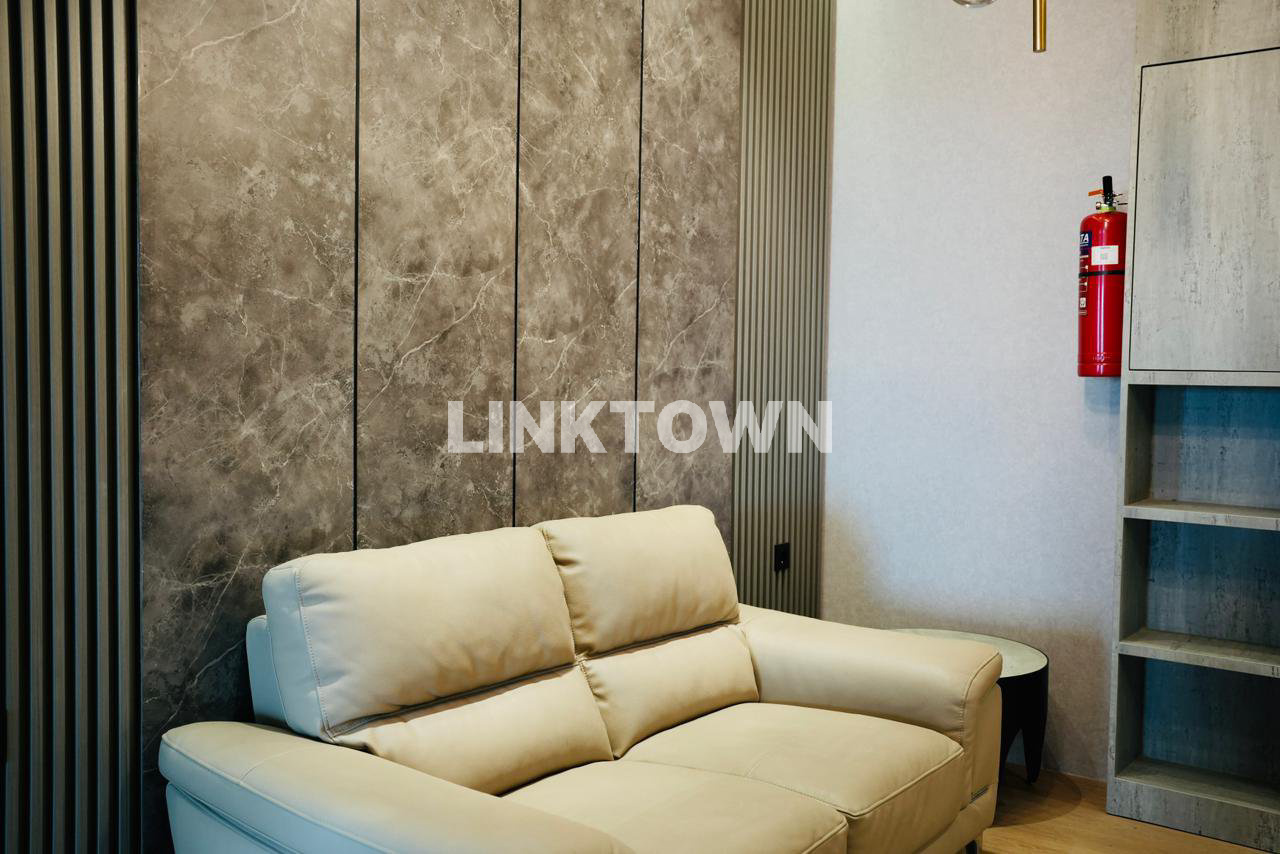 Unit Kantor Tengah Kota Surabaya di Pakuwon Office Tower