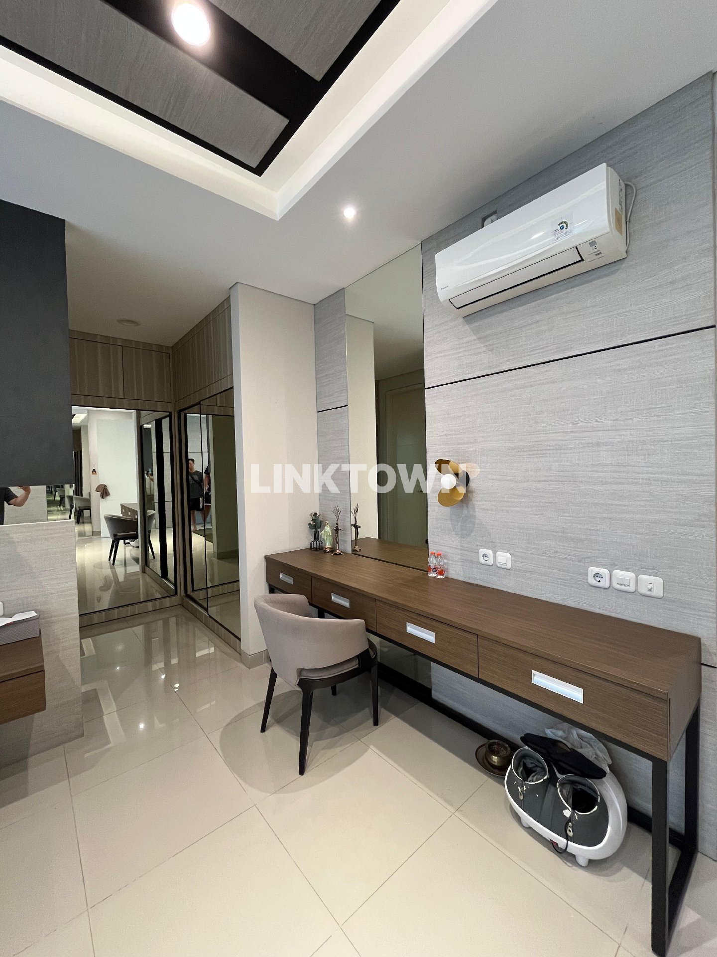 Dijual Rumah Furnish di Prambanan Regency Kertabumi - Surabaya