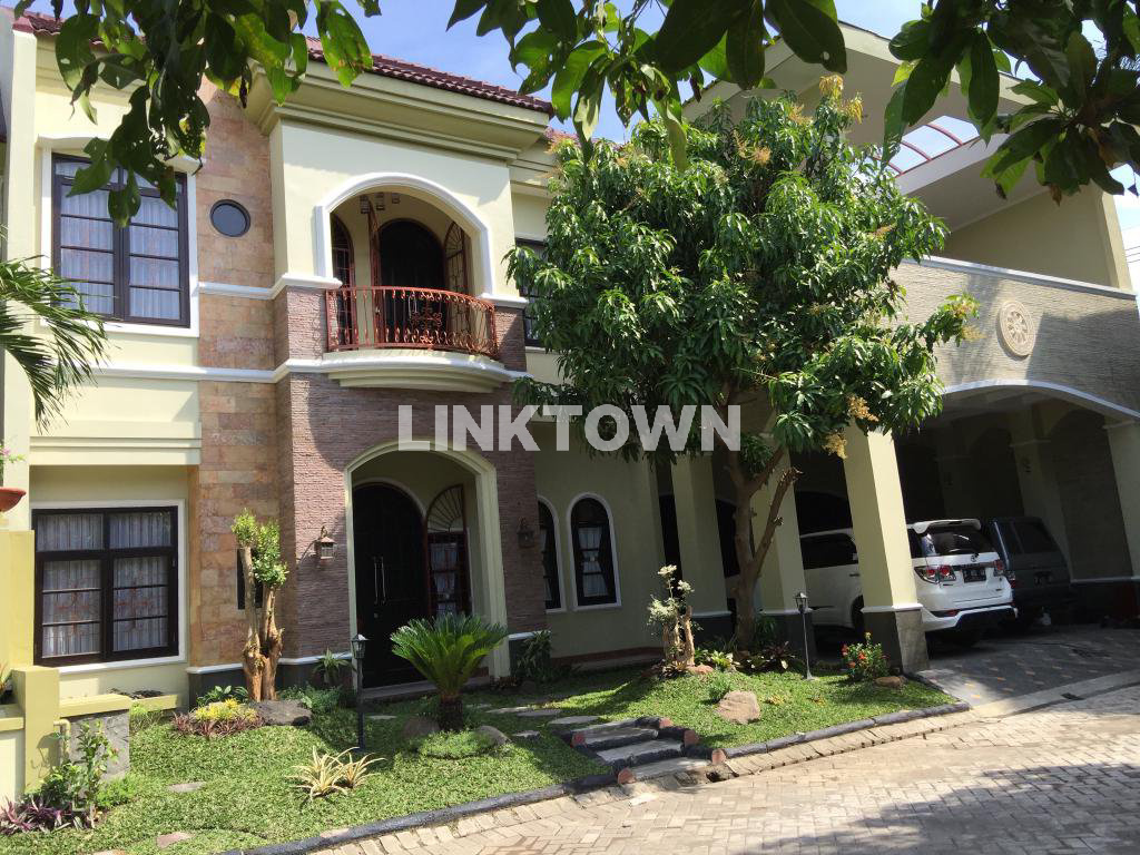 Dijual Rumah Mewah 2 Lantai Taman Tiara Sidoarjo Dijual Rumah Mewah 2 Lantai Taman Tiara Sidoarjo