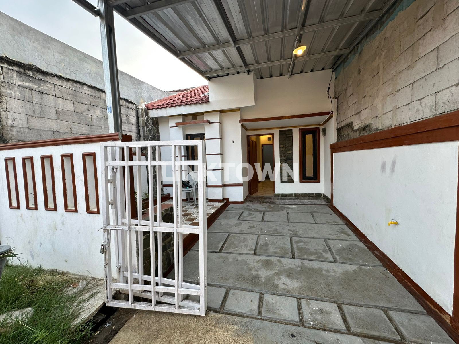 Best Deal!!! Under Harga Pasar Rumah Modern Minimalis Siap Huni di Green City Bekasi Best Deal!!! Under Harga Pasar Rumah Modern Minimalis Siap Huni di Green City Bekasi