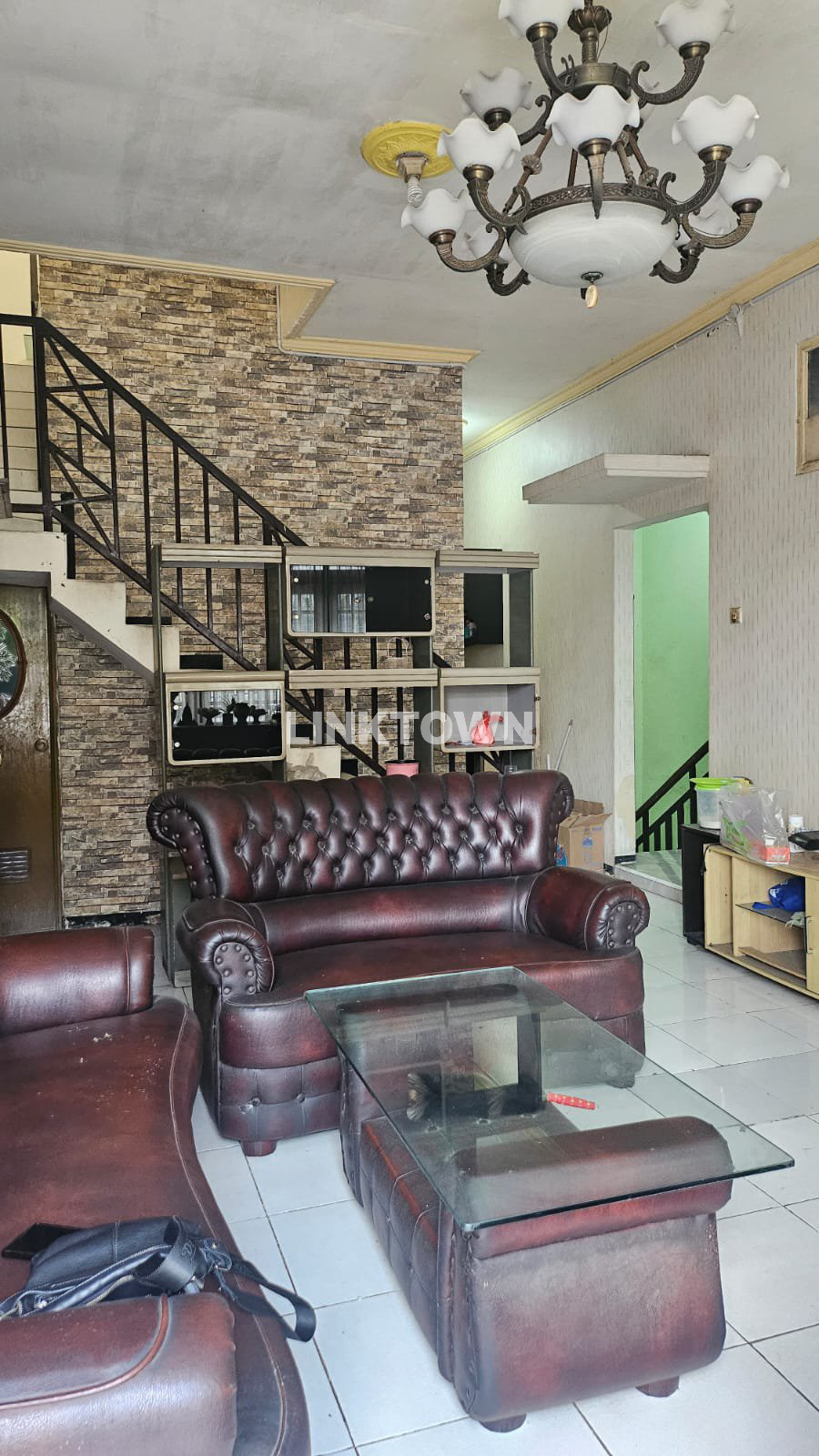 Dijual Rumah 3 Lantai di Pogot Palm Regency Surabaya