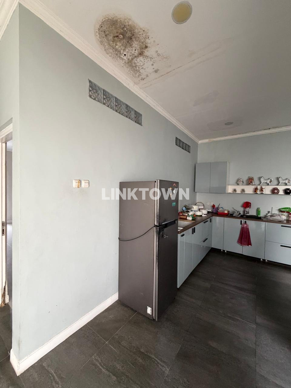 DIJUAL CEPAT RUMAH ISTIMEWAH LIPPO CIKARANG