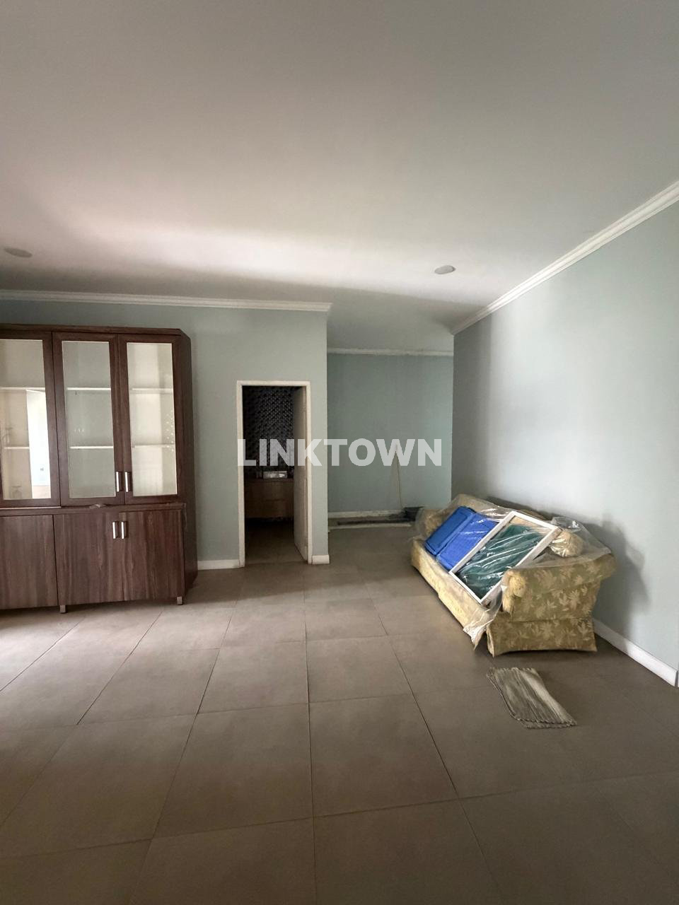 DIJUAL CEPAT RUMAH ISTIMEWAH LIPPO CIKARANG