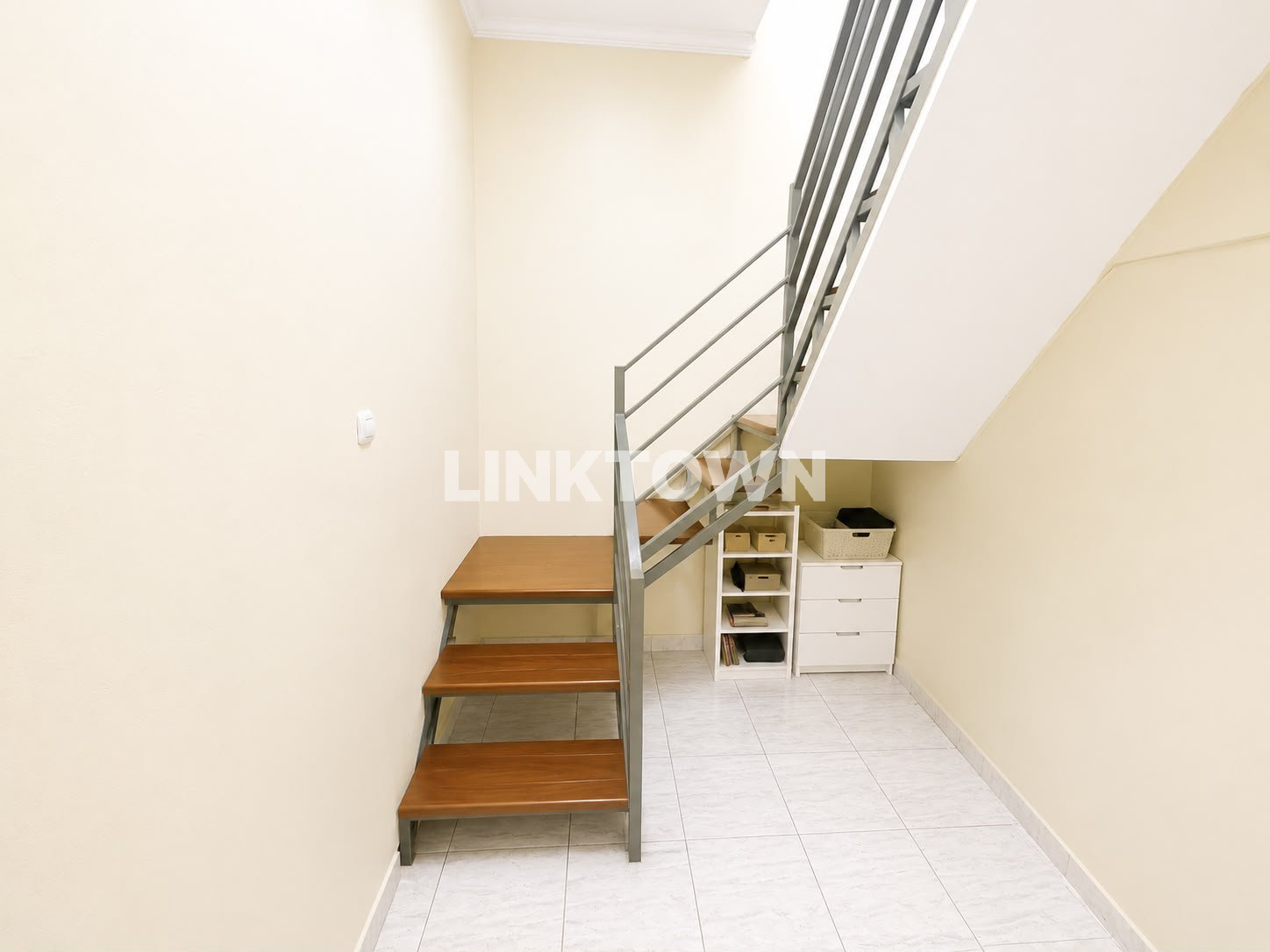 DIJUAL CEPAT RUMAH SIAP HUNI PONDOK AREN TANGSEL