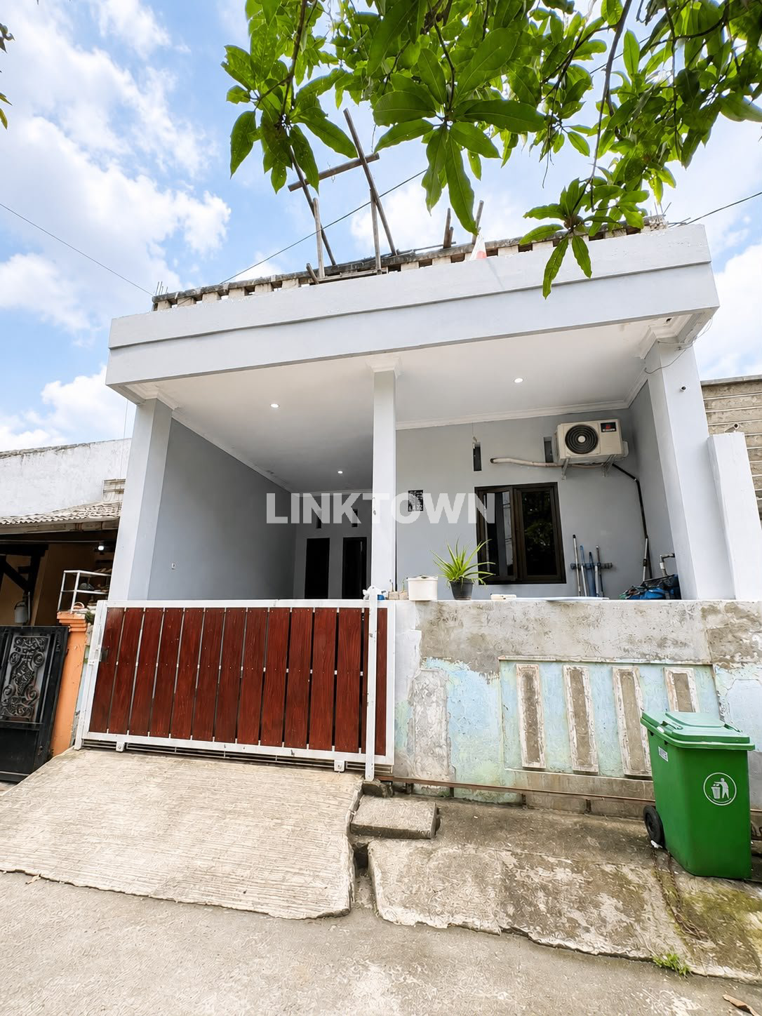 DIJUAL CEPAT RUMAH SIAP HUNI PONDOK AREN TANGSEL DIJUAL CEPAT RUMAH SIAP HUNI PONDOK AREN TANGSEL