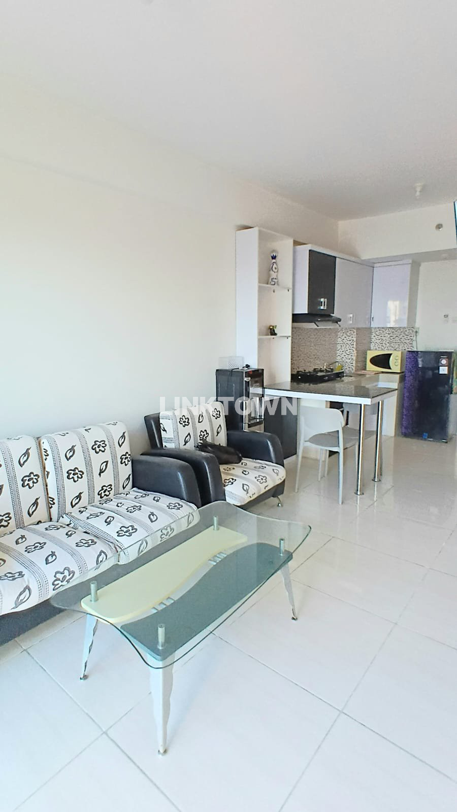 Disewakan Apartemen Full Furnish View Suramadu di Puncak Bukit Golf