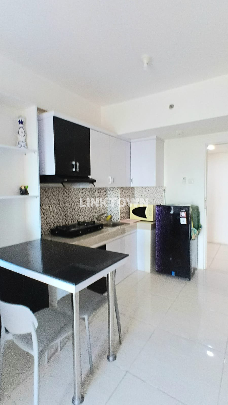 Disewakan Apartemen Full Furnish View Suramadu di Puncak Bukit Golf