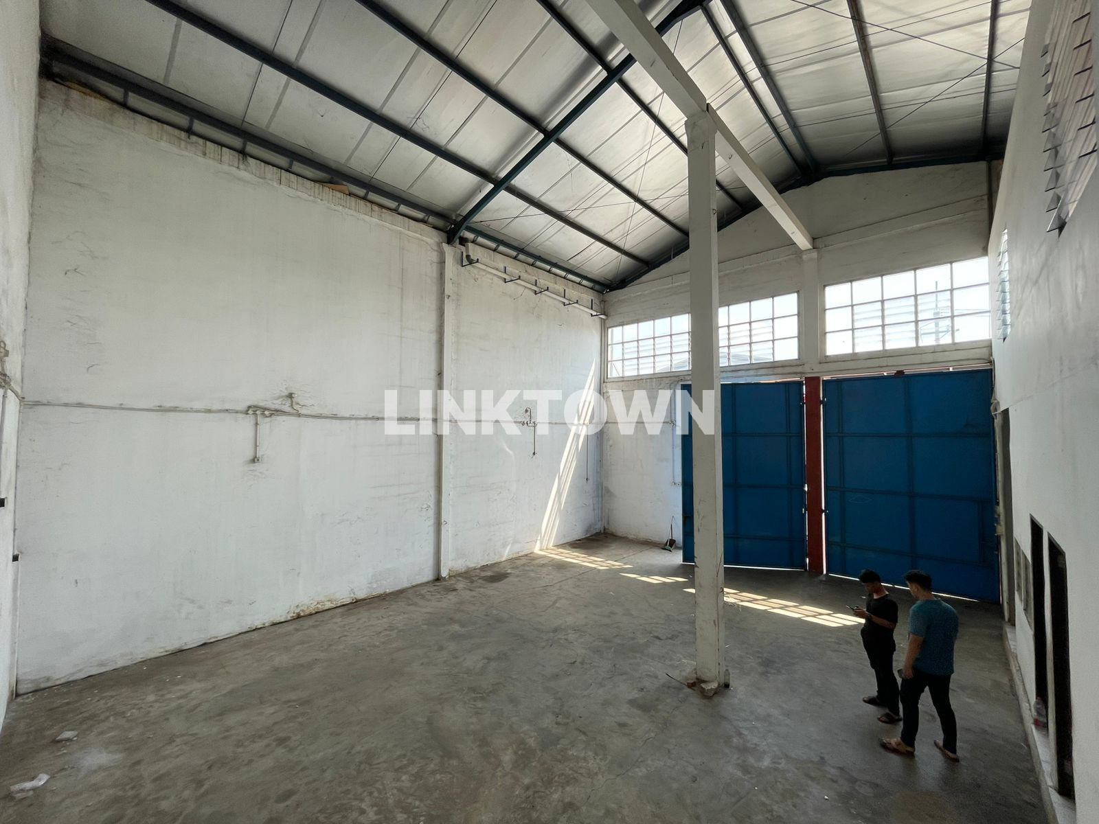 For Sale Harga Nego Gudang Siap Pakai di Ritz Gate Sidoarjo For Sale Harga Nego Gudang Siap Pakai di Ritz Gate Sidoarjo
