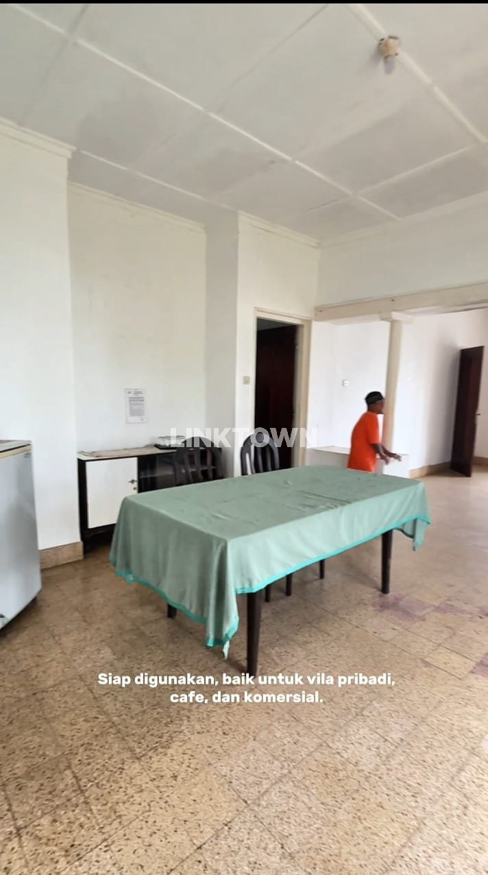 Disewakan Villa Bergaya Belanda di Kaki Gunung Welirang Pandaan