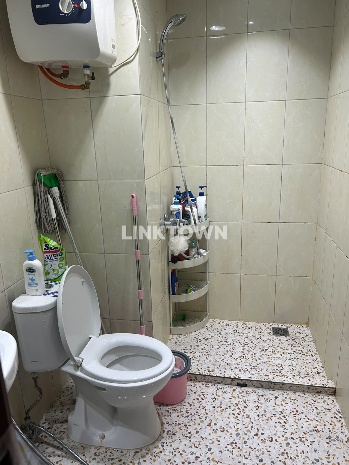 DIJUAL/DISEWAKAN CEPAT APARTEMEN VITTORIA RESIDENCE JAKBAR FULL FURNISH
