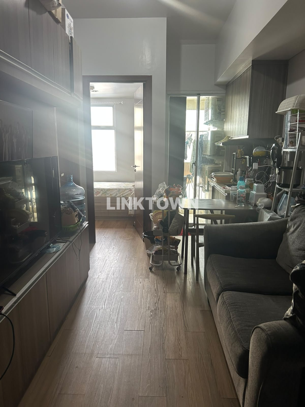 DIJUAL/DISEWAKAN CEPAT APARTEMEN VITTORIA RESIDENCE JAKBAR FULL FURNISH DIJUAL/DISEWAKAN CEPAT APARTEMEN VITTORIA RESIDENCE JAKBAR FULL FURNISH
