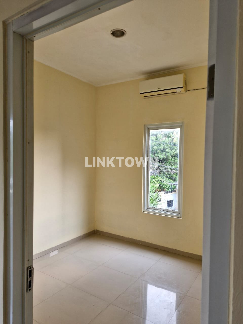 Rumah Bagus 2 Lantai Dalam Cluster di Depok