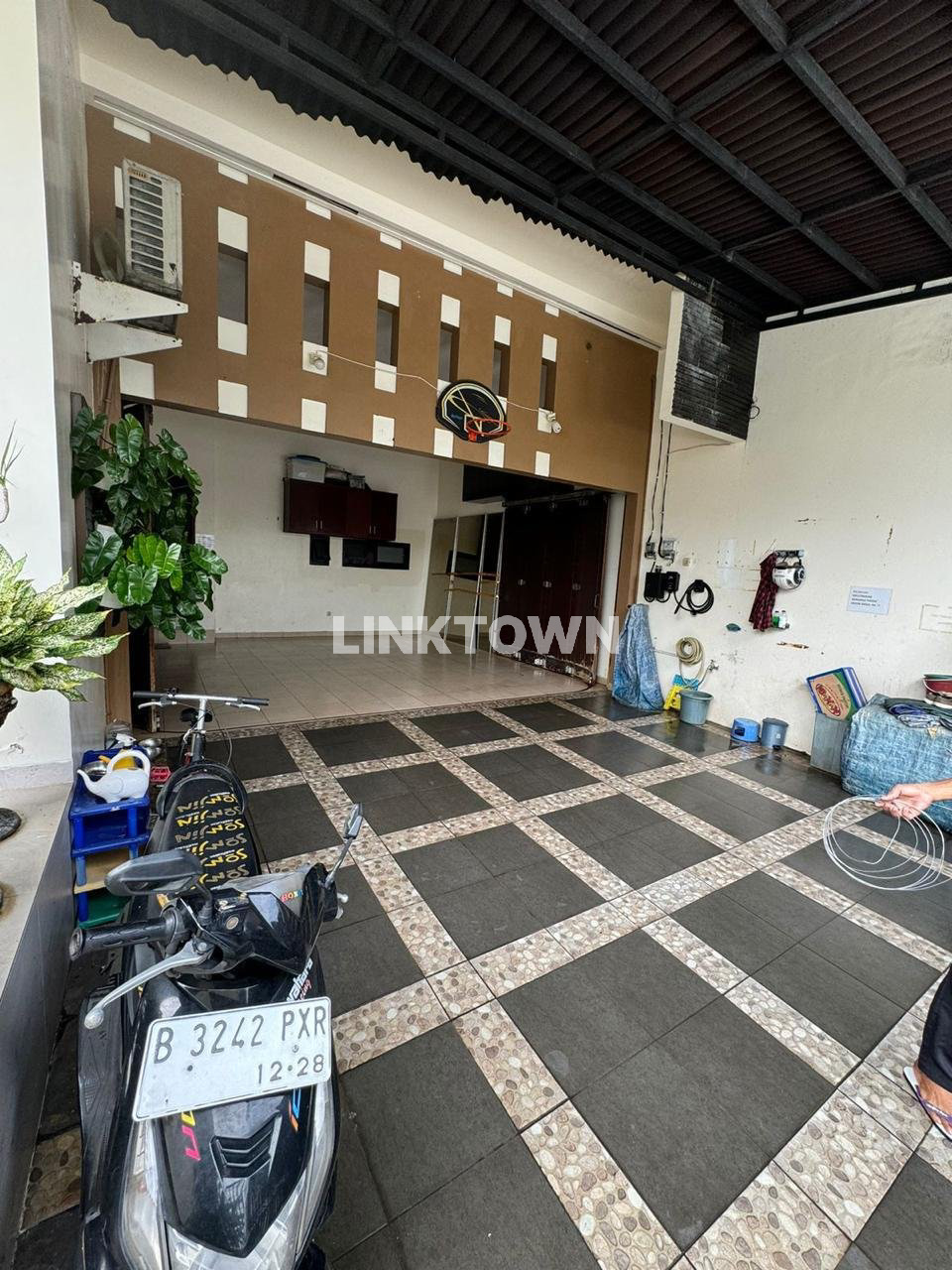 RUMAH MEWAH Jakarta Siap Huni 2 Lantai