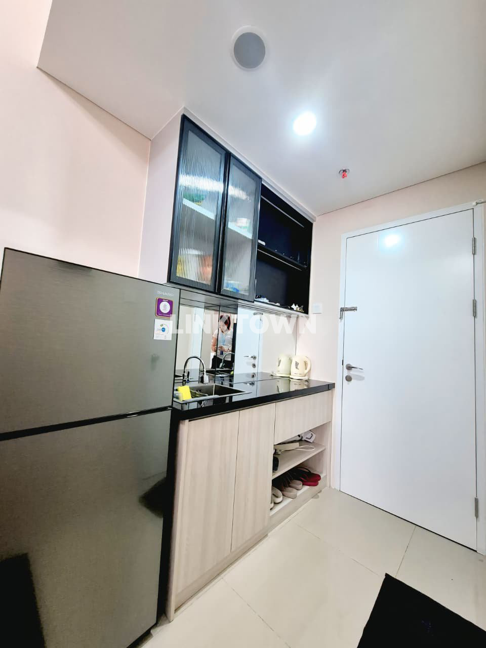 Disewakan Full Furnish Fasilitas Lengkap di Apartemen Citraland Vittorio